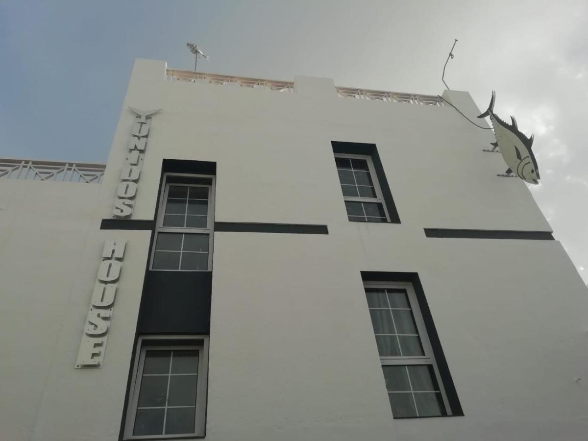 Apartamentos Empul " Tunidos House " Barbate Exterior photo